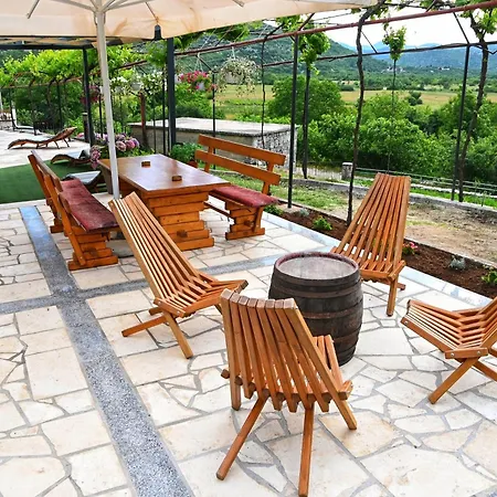 Gazdinstvo Vukanovic - Kuca Za Odmor *