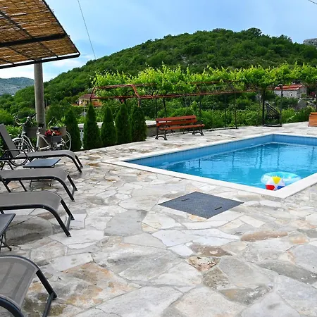 Villa Gazdinstvo Vukanovic - Kuca Za Odmor Trebinje