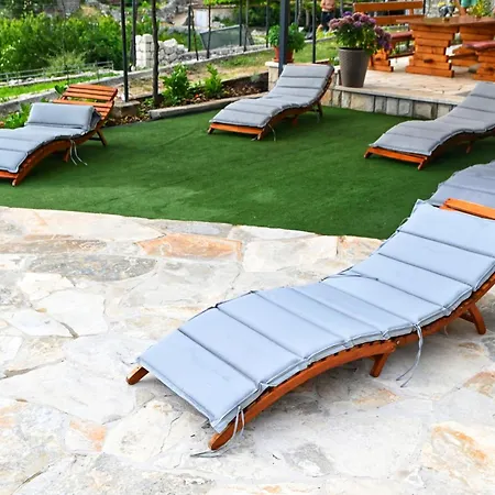 别墅 Gazdinstvo Vukanovic - Kuca Za Odmor 特雷比涅