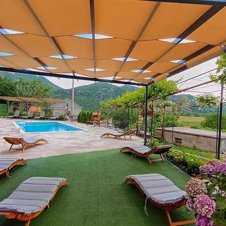 빌라 Gazdinstvo Vukanovic - Kuca Za Odmor *