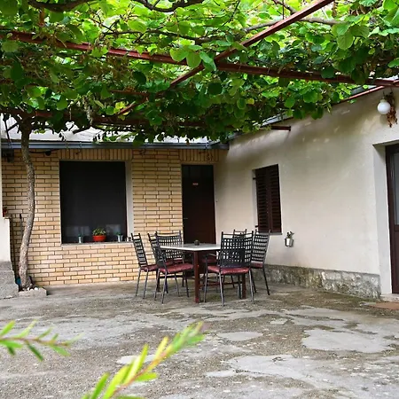 Gazdinstvo Vukanovic - Kuca Za Odmor * Trebinje